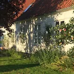 Landligt Ophold Pa Midtgard Vamdrup